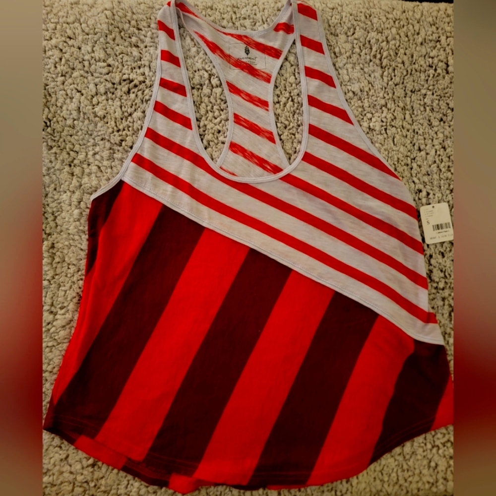🍉 Free People / Free Movement Women's Tank Top S/P Color:Watermelon NWT